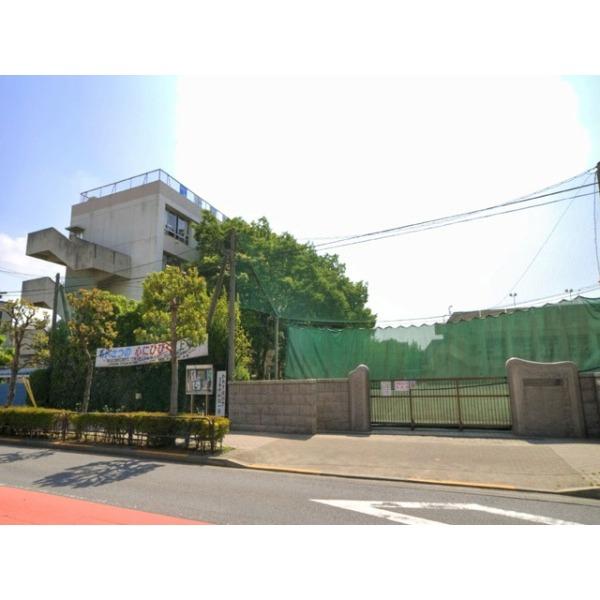 Junior high school. 1200m to Katsushika Ward Kamihirai Junior High School