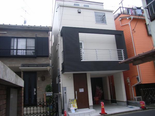 Local appearance photo