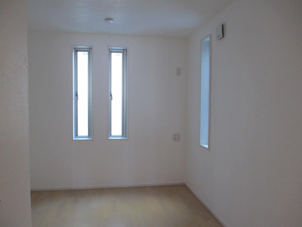 Non-living room. First floor Western-style 5.0 Pledge