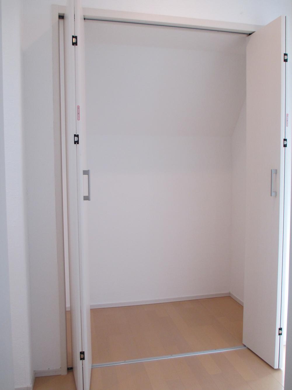 Receipt. 3rd floor Western-style 6.0 Pledge ・ closet