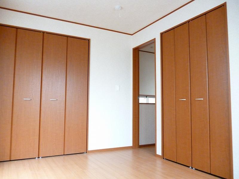 Non-living room. Building 2 Western-style