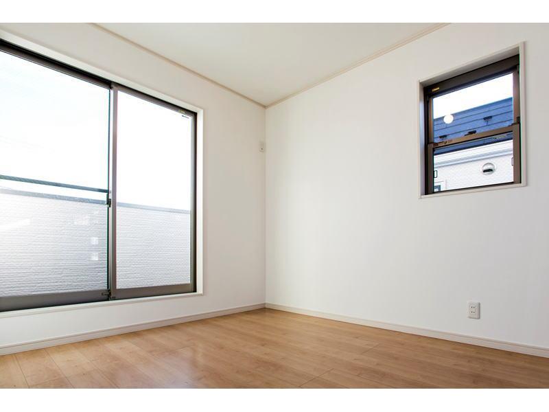 Non-living room. Building 2 Western-style