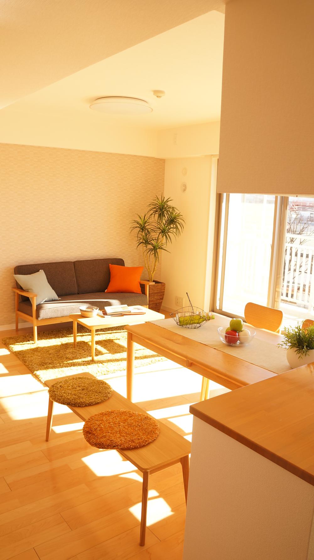 Toilet. Indoor (12 May 2013) Shooting