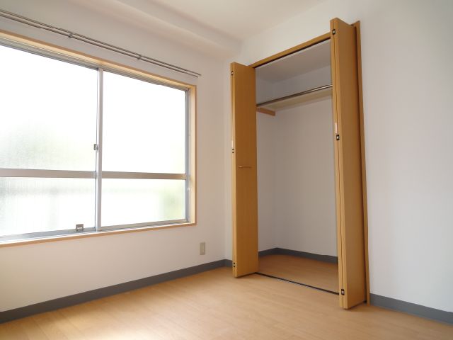 Receipt. It is a large closet