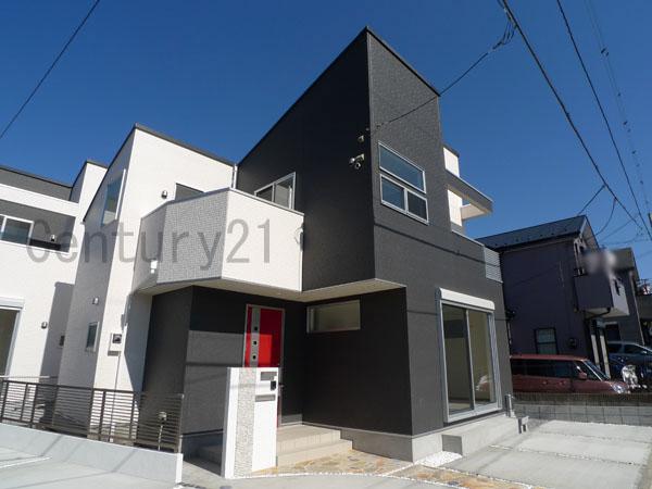 Local appearance photo. 1 Building