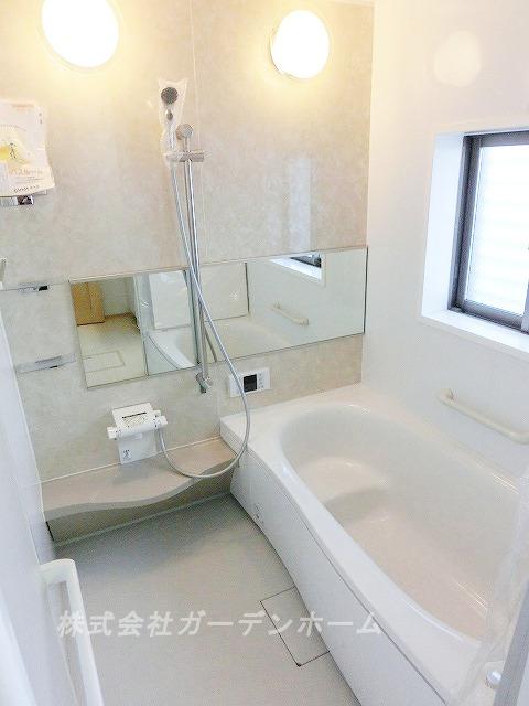 Bathroom. ■ And stretch also foot, Hitotsubo bus that will heal the fatigue of the day ■