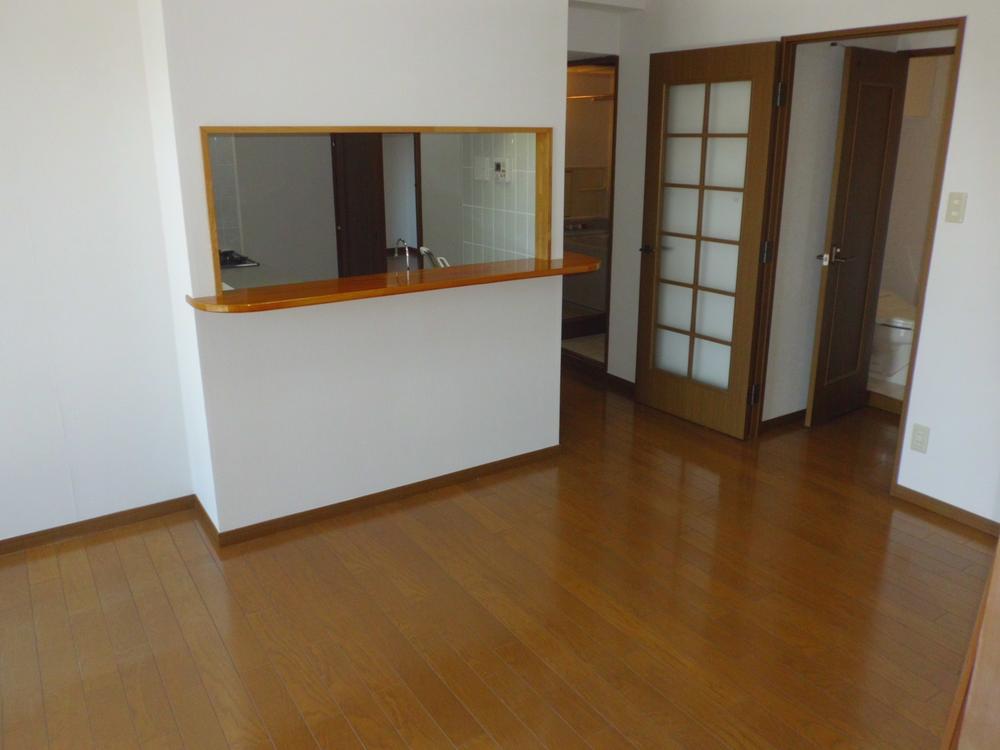 Living. Indoor (12 May 2012) shooting