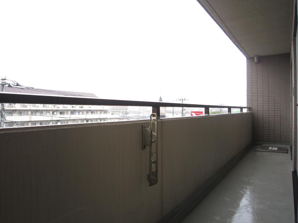 Balcony. Local (10 May 2013) Shooting