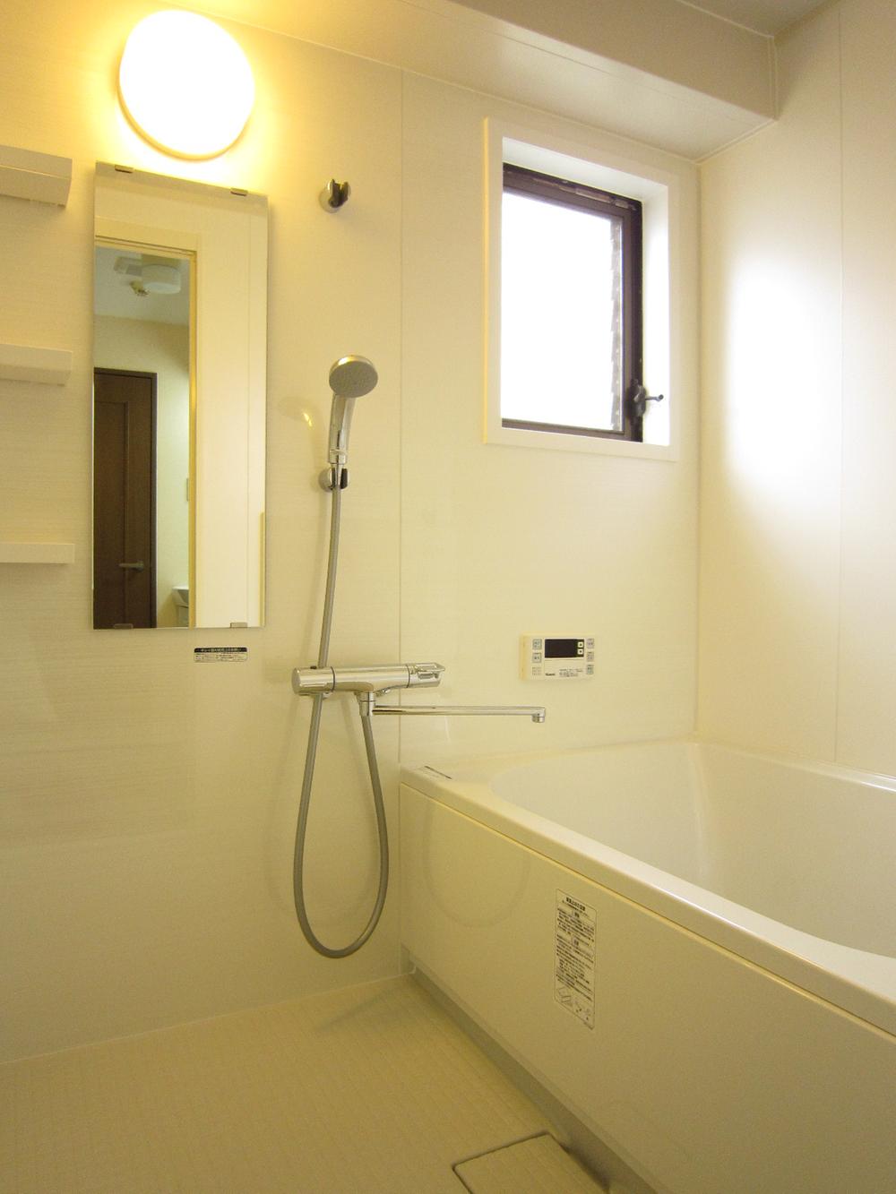 Bathroom. Room (August 2013) Shooting