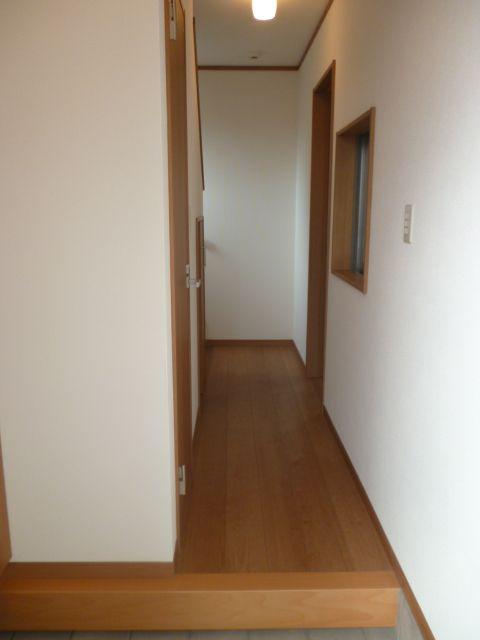 Entrance. Interior visible from the front door, It is refreshing introspection.