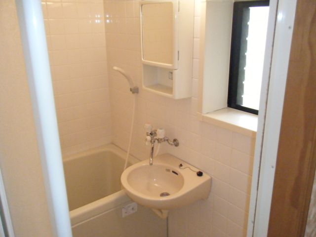 Bath. Bathroom, which is also ventilation of the window, Spacious size bathtub.