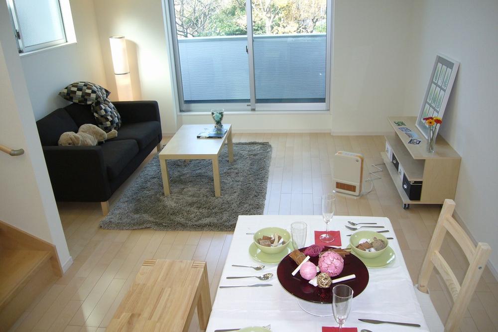 Same specifications photos (living). Same construction ・ Living (with under-floor heating) ※ Furniture is not attached