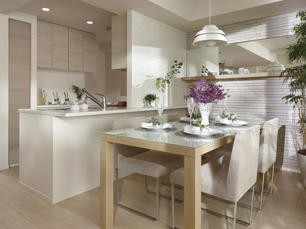 Kitchen.  [kitchen] From overflowing sense of openness kitchen, Is felt always state of the family.