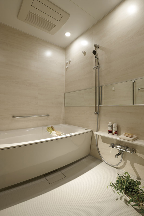 Bathing-wash room.  [Bathroom] Clean bathrooms in which the white tones. Design and functionality and attention to detail is, Heal the fatigue of the day.