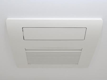 Bathing-wash room.  [Bathroom heating dryer] Bathroom heating ・ Clothes dryer ・ ventilation ・ Comfortable in the multi-function of the cool breeze "bathroom heating ventilation dryer". Also it helps to prevent the occurrence of mold.