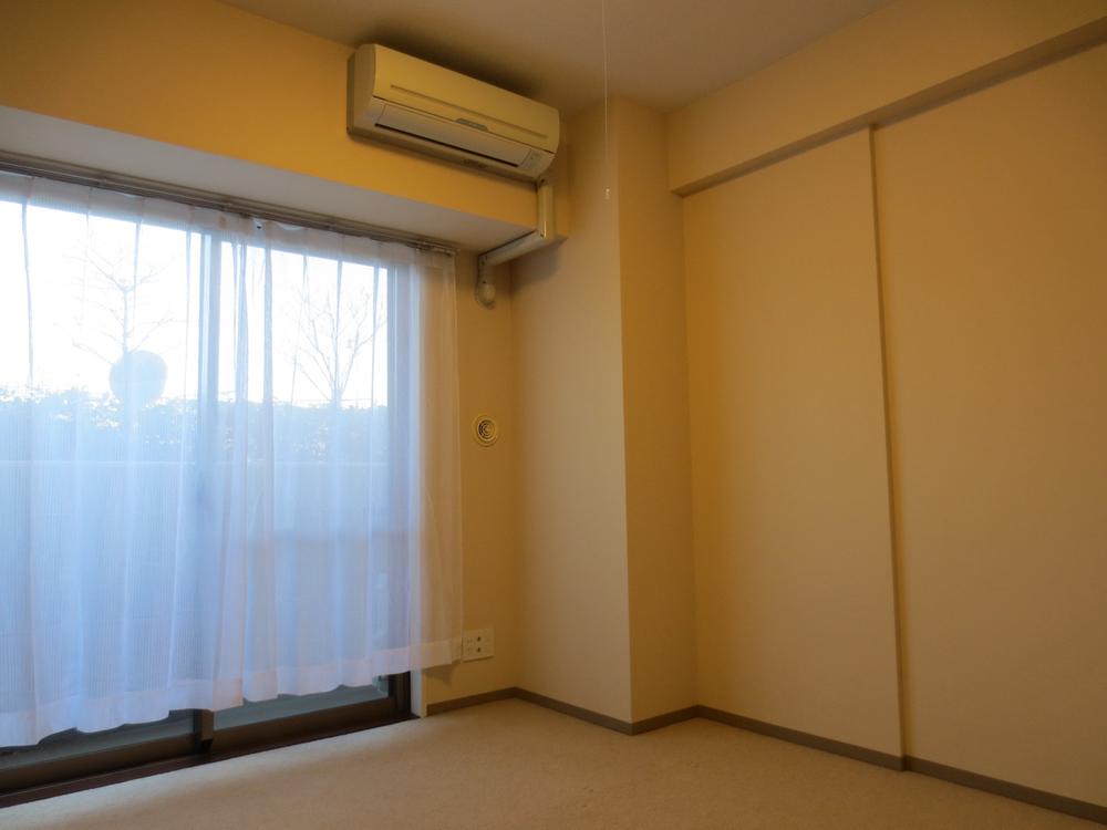 Non-living room. Indoor (January 2014) Shooting