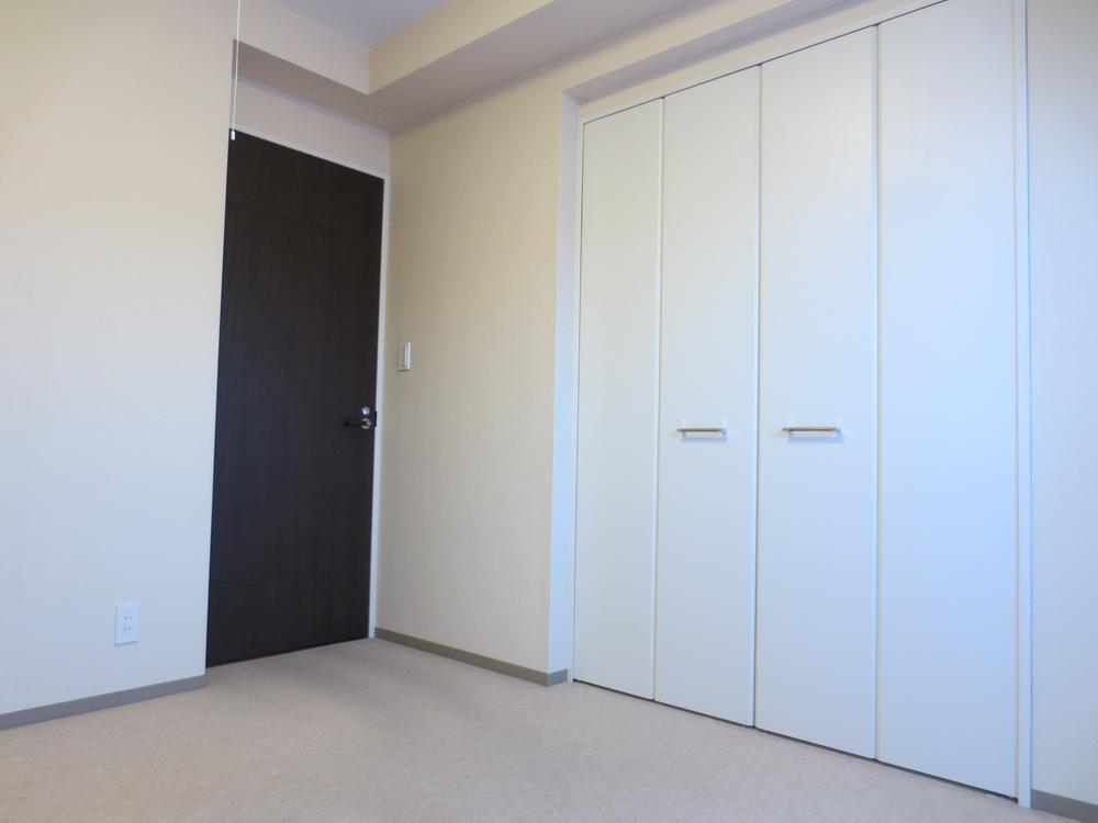 Non-living room. Indoor (January 2014) Shooting