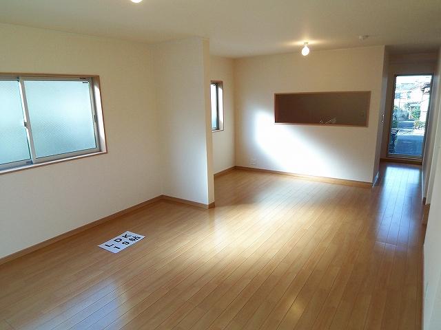 Living. Seller construction cases