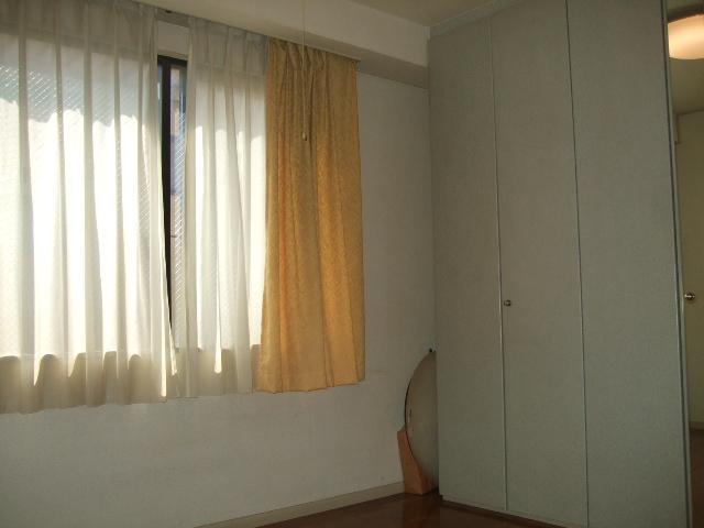 Living and room. Western-style 2