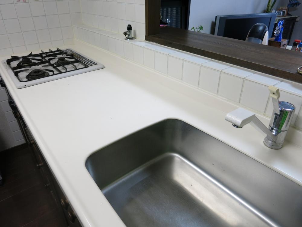 Kitchen. (November 2013) Shooting