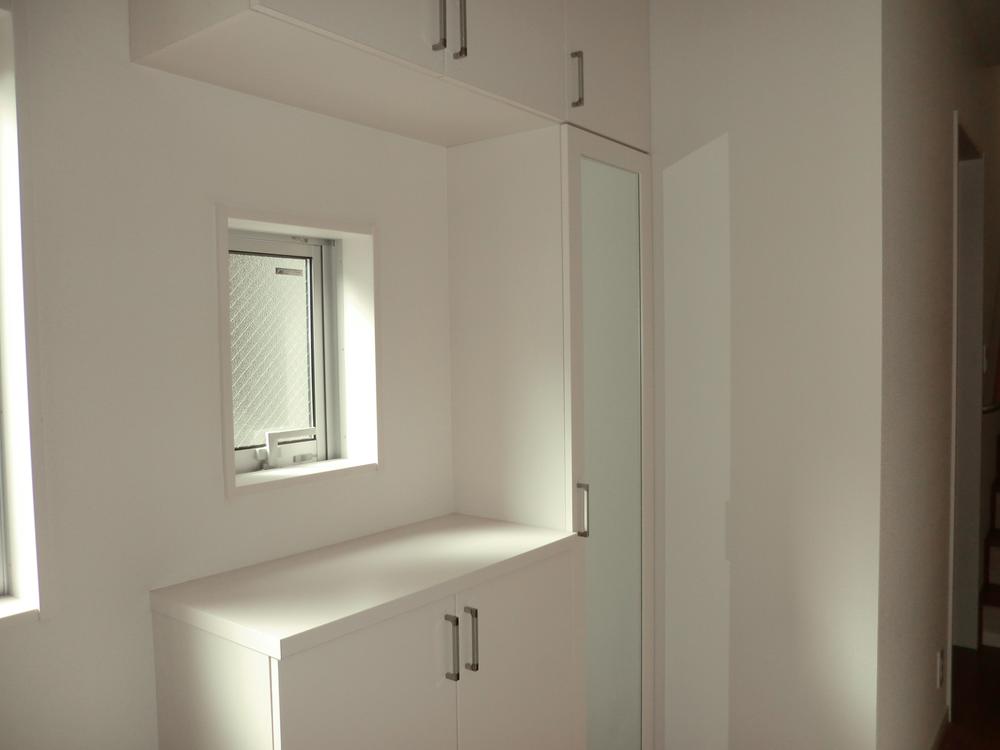 Entrance. Local (10 May 2013) Shooting