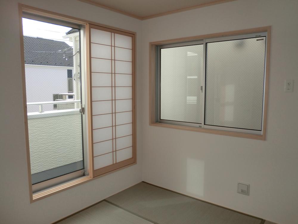 Non-living room. Indoor (10 May 2013) Shooting