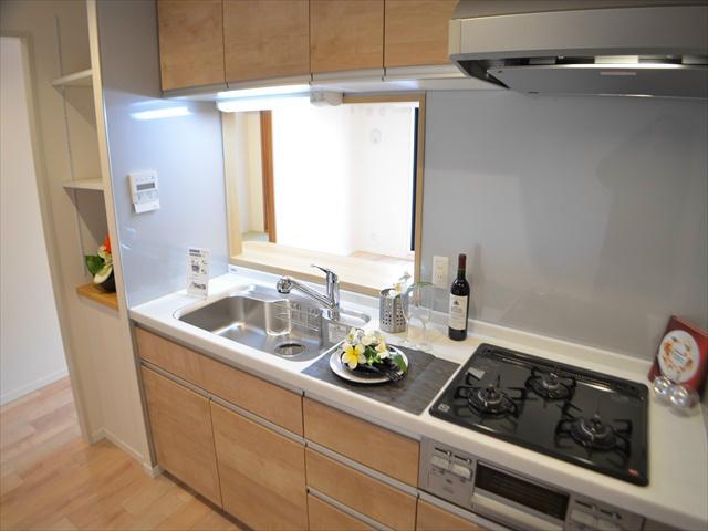 Kitchen. Kitchen storage is also abundant