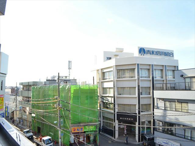 Non-living room. View