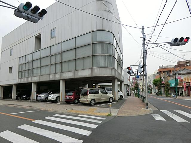 Supermarket. 400m to Keisei Store