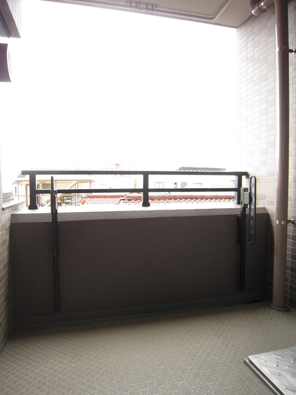 Balcony. Local (10 May 2013) Shooting