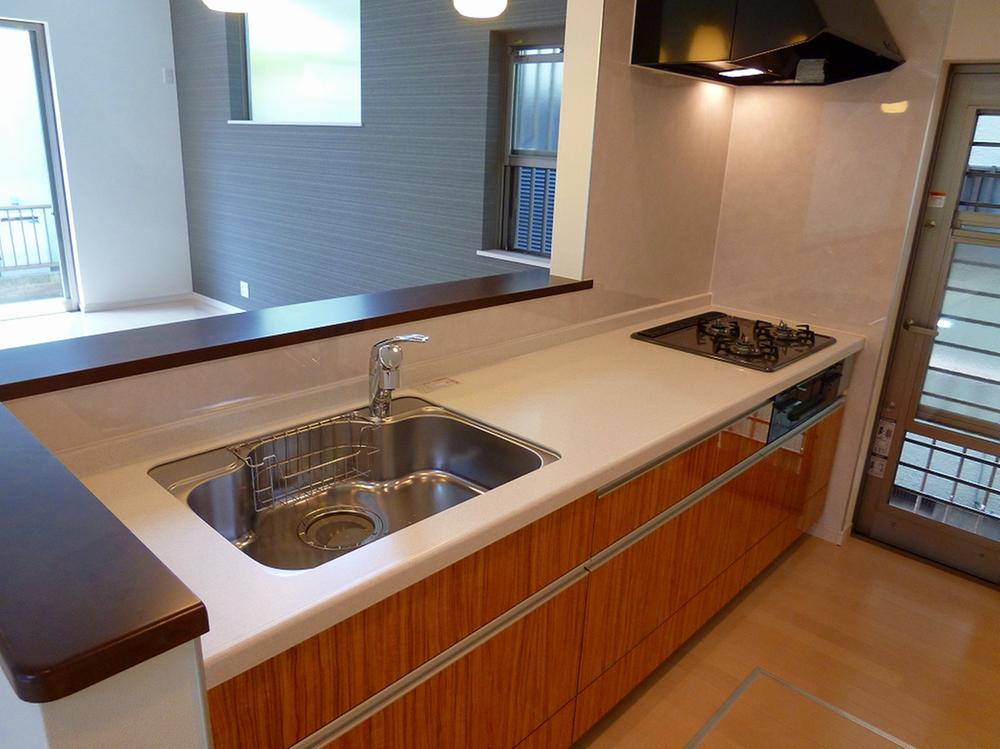 Same specifications photo (kitchen). ( Building) same specification