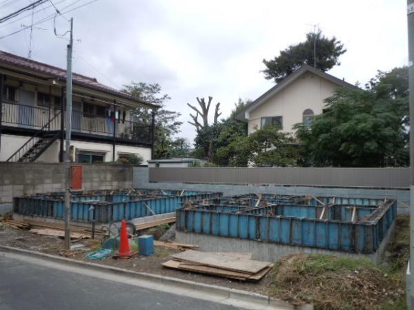 Local photos, including front road