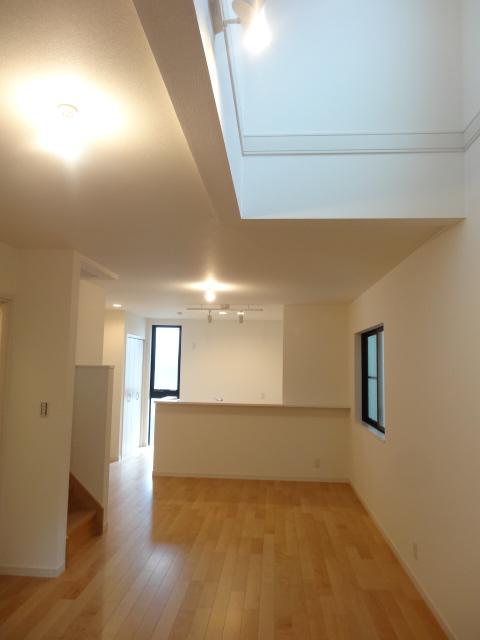 Living. Room (August 2013) Shooting