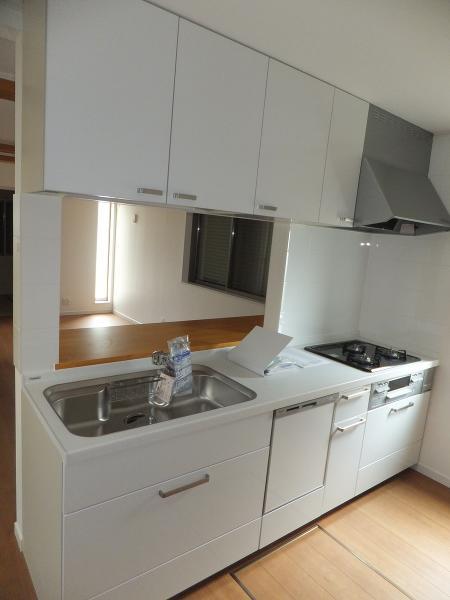 Same specifications photo (kitchen). Example of construction