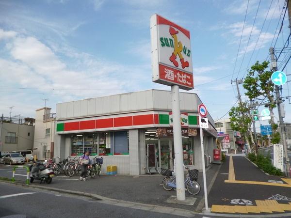 Convenience store. 410m until Thanksgiving Jujonakahara 3-chome