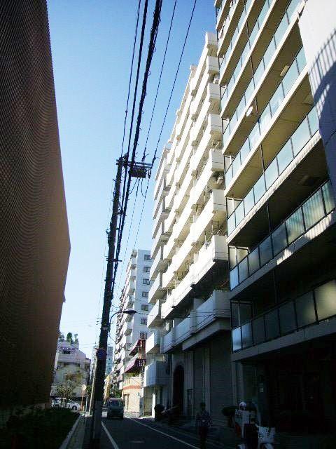 Other. Southwest-facing room