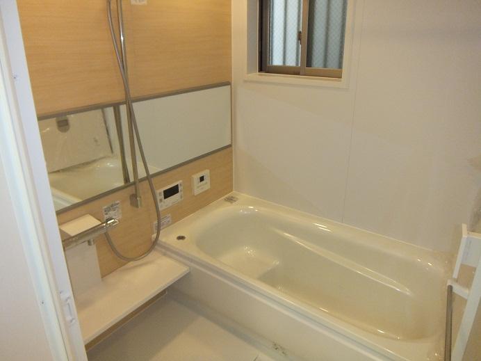 Same specifications photo (bathroom). Example of construction