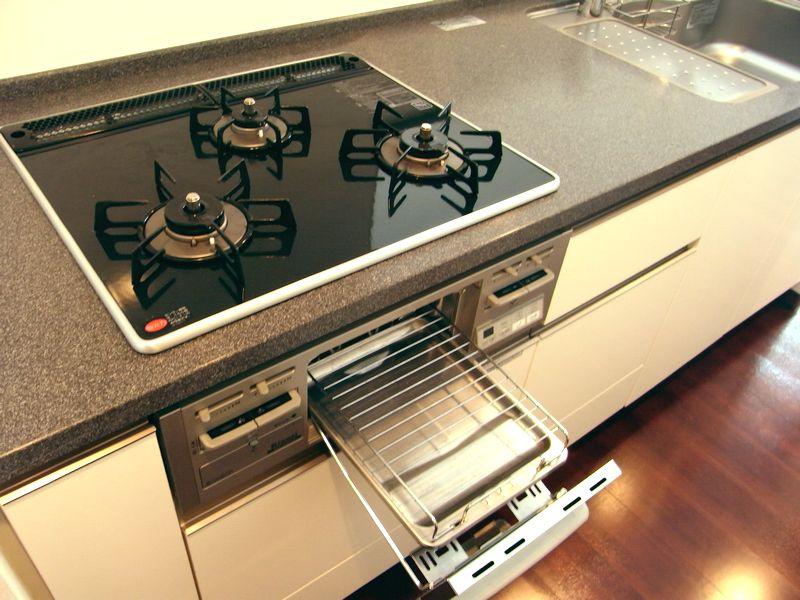 Kitchen. The period that has been lent a little rent, Like I did not cooking in Single men, very beautiful.