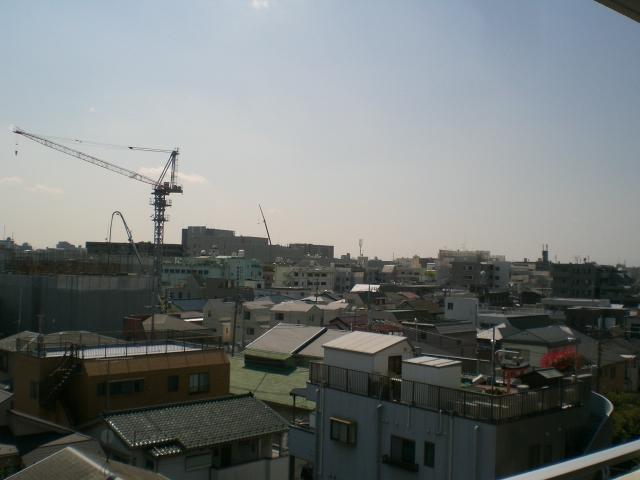 View photos from the dwelling unit. View from local (April 2013) Shooting