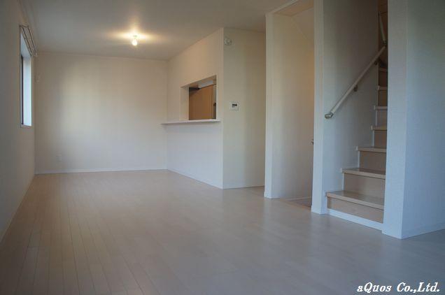 Living. Indoor (10 May 2013) Shooting