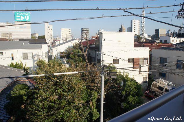 View photos from the dwelling unit. View from the site (October 2013) Shooting