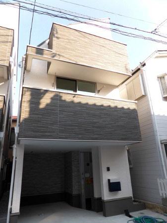 Local appearance photo. C Building appearance (November 2013) Shooting