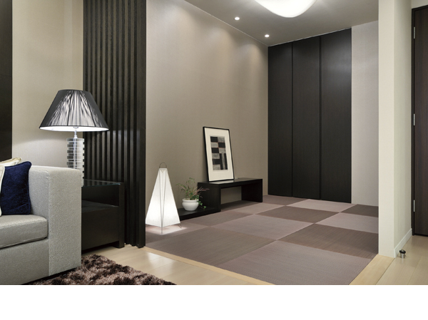 Japanese-style room, which was finished in atmosphere of calm is, Convenient space available for flexible
