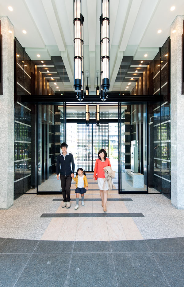 Building structure. Grand Entrance Hall