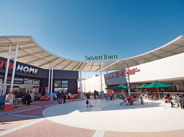 Building structure. "Seven Town Azusawa" (6-minute walk / About 470m)