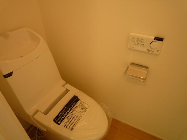 Same specifications photos (Other introspection). Bathroom