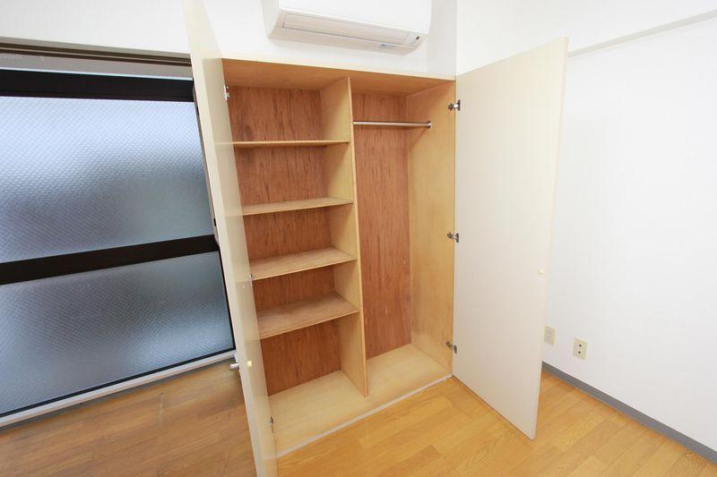 Non-living room. Western-style housing