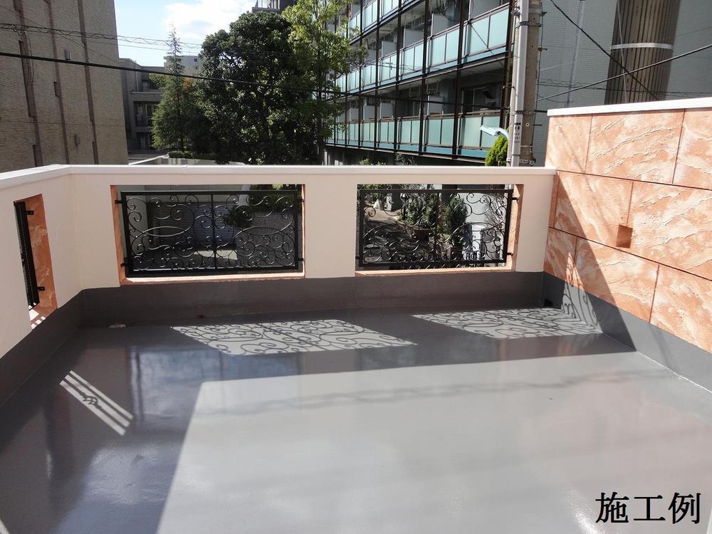 Same specifications photos (Other introspection). Roof balcony construction cases