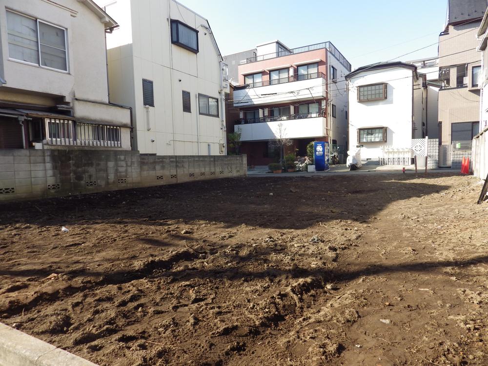 Local land photo. (December 2013) Shooting