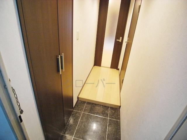 Entrance. The room from the front door